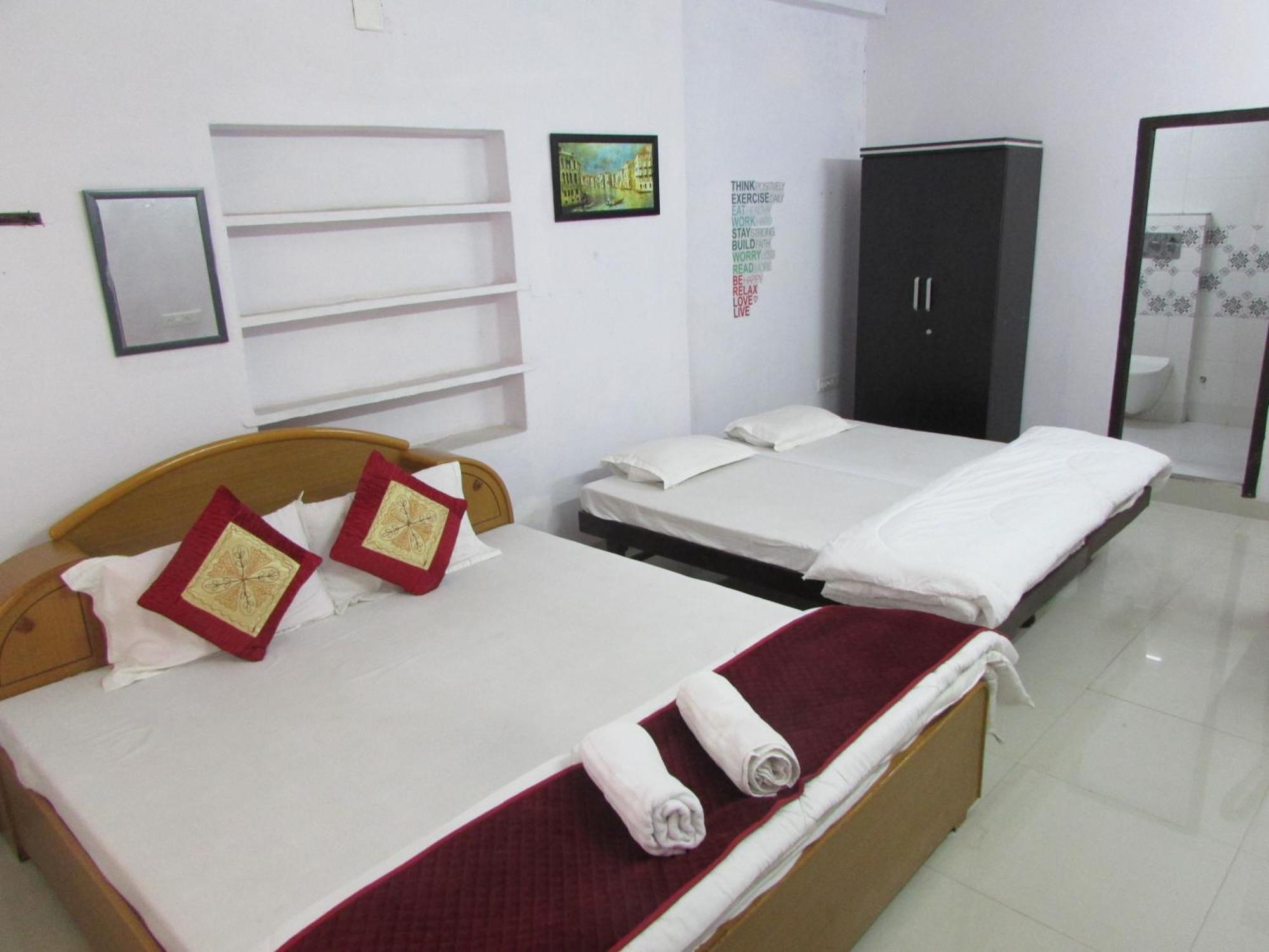 Ashish Guest House, Goverdhan Vilas Udajpur Zewnętrze zdjęcie