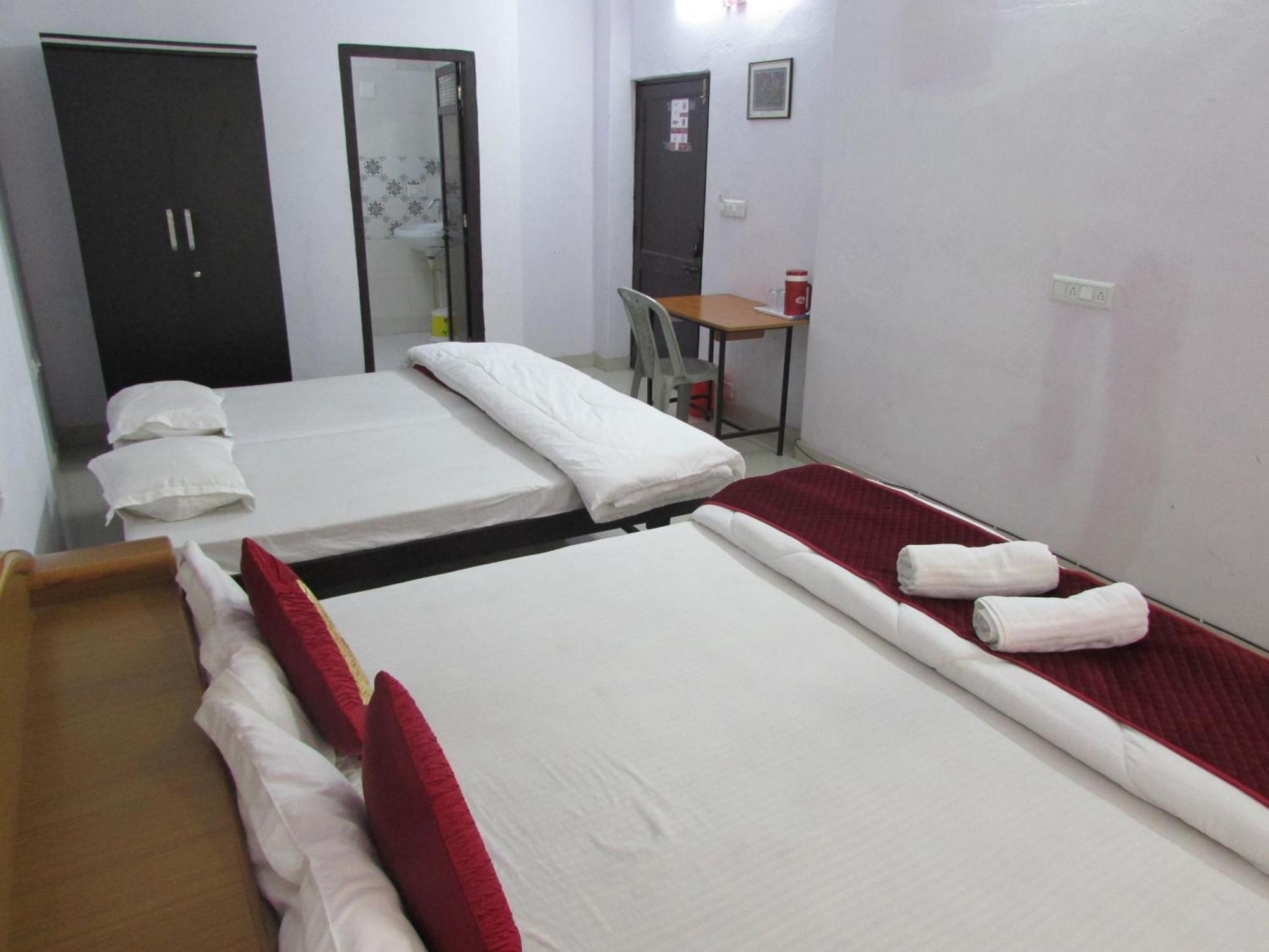 Ashish Guest House, Goverdhan Vilas Udajpur Zewnętrze zdjęcie