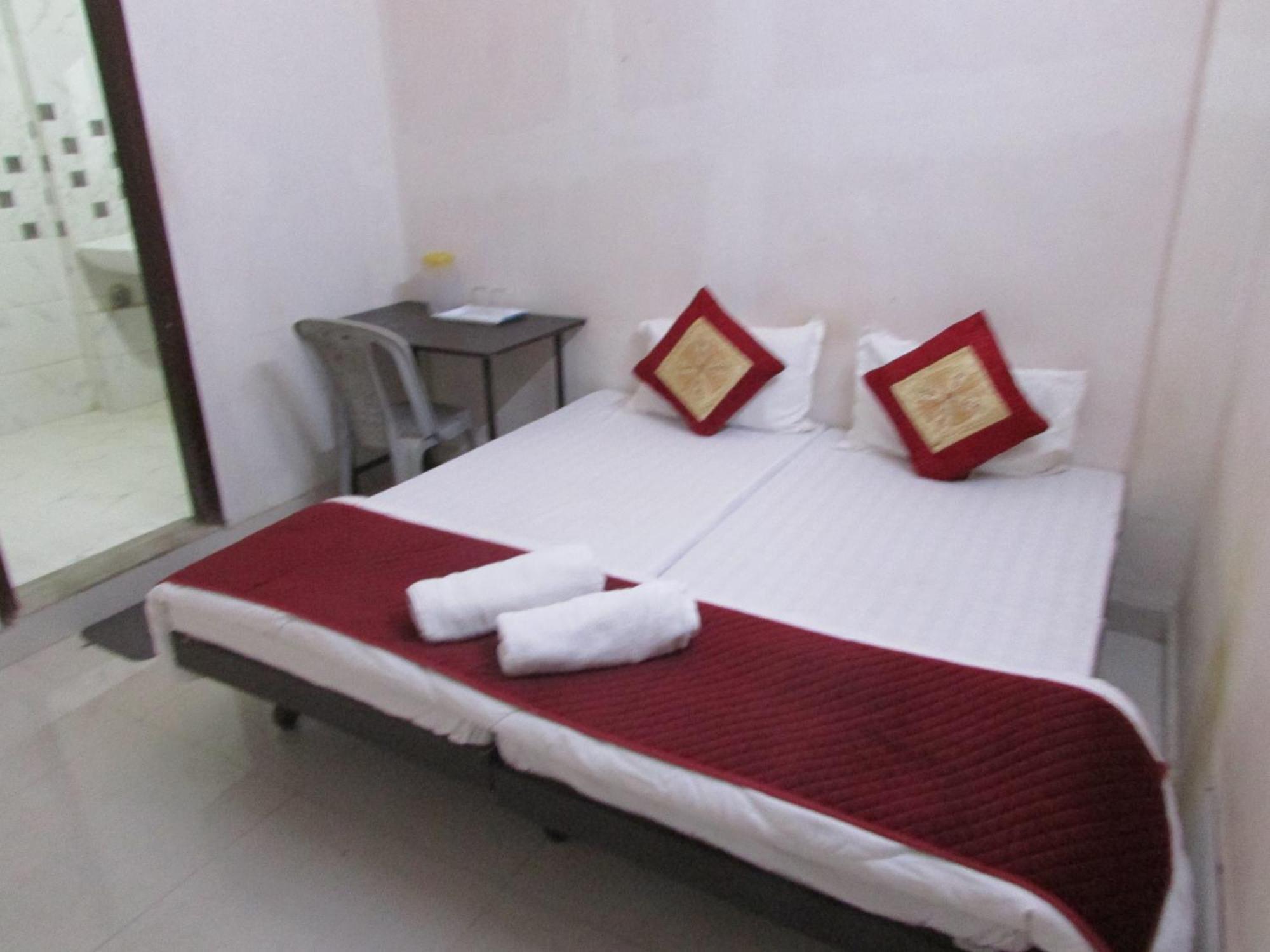 Ashish Guest House, Goverdhan Vilas Udajpur Zewnętrze zdjęcie