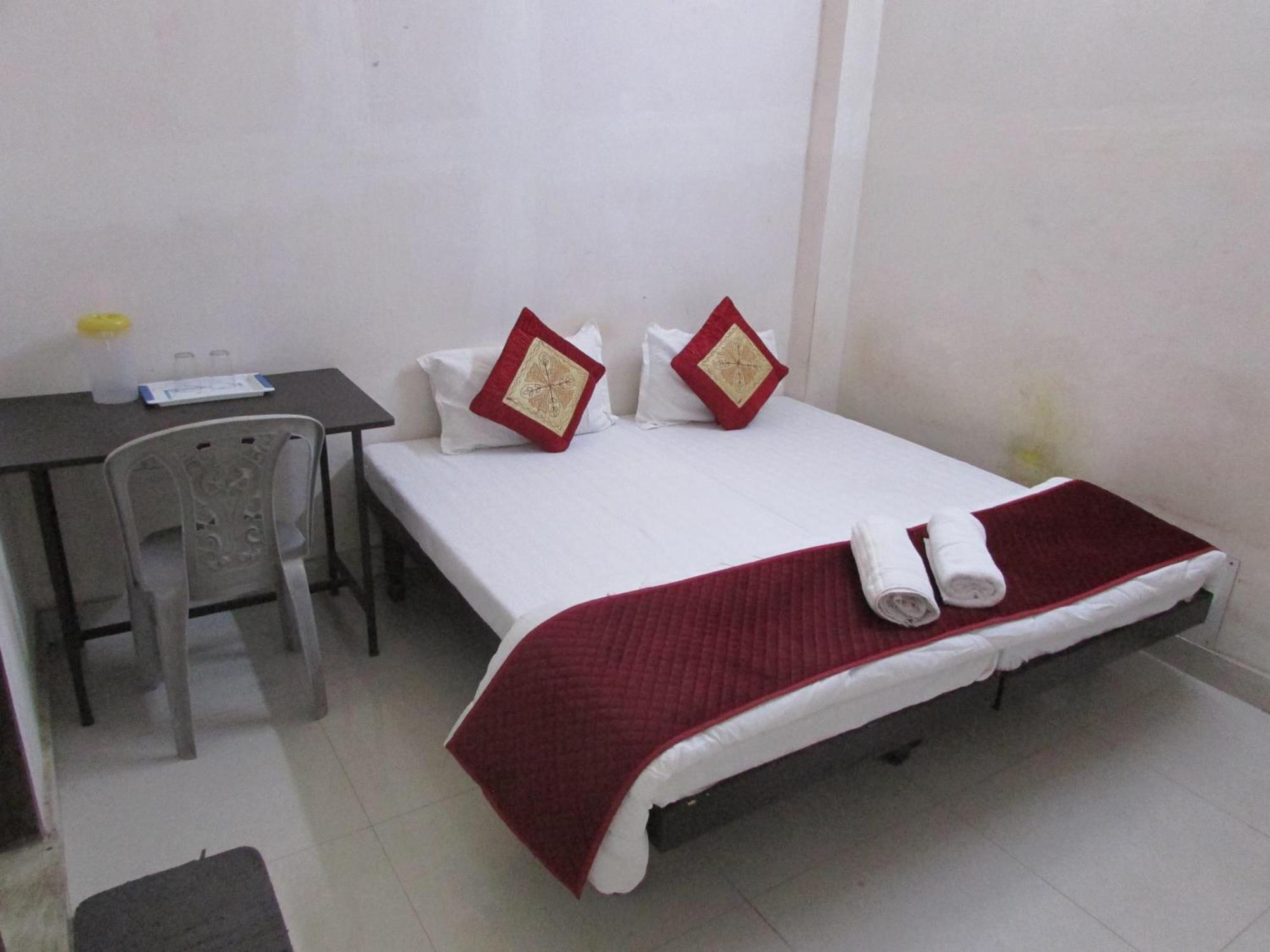 Ashish Guest House, Goverdhan Vilas Udajpur Zewnętrze zdjęcie