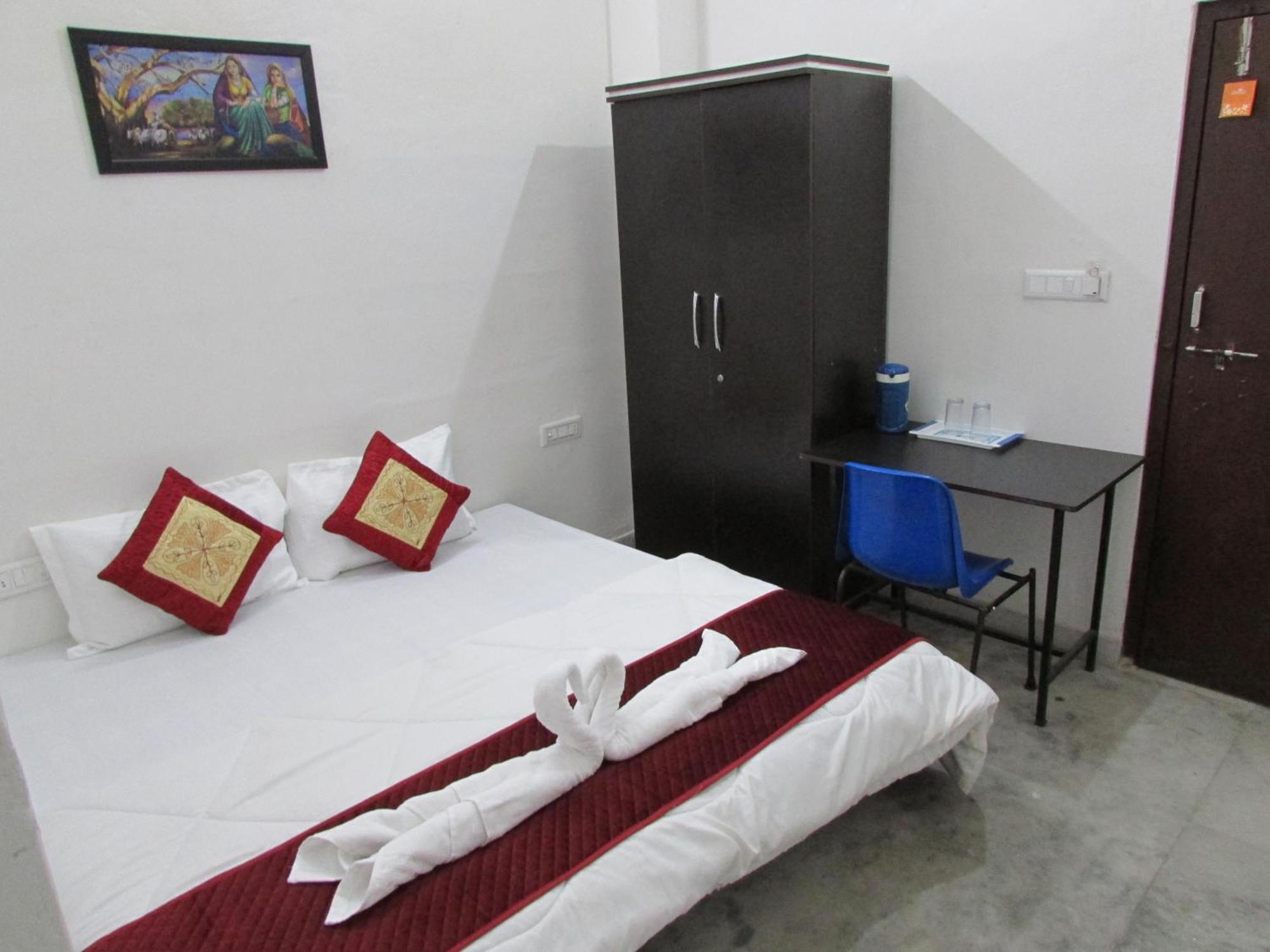 Ashish Guest House, Goverdhan Vilas Udajpur Zewnętrze zdjęcie