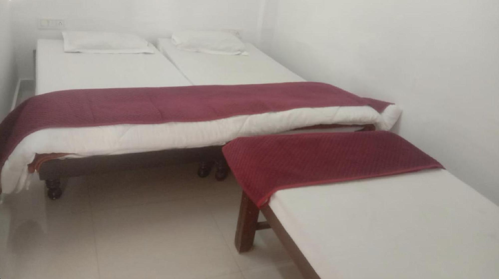 Ashish Guest House, Goverdhan Vilas Udajpur Zewnętrze zdjęcie